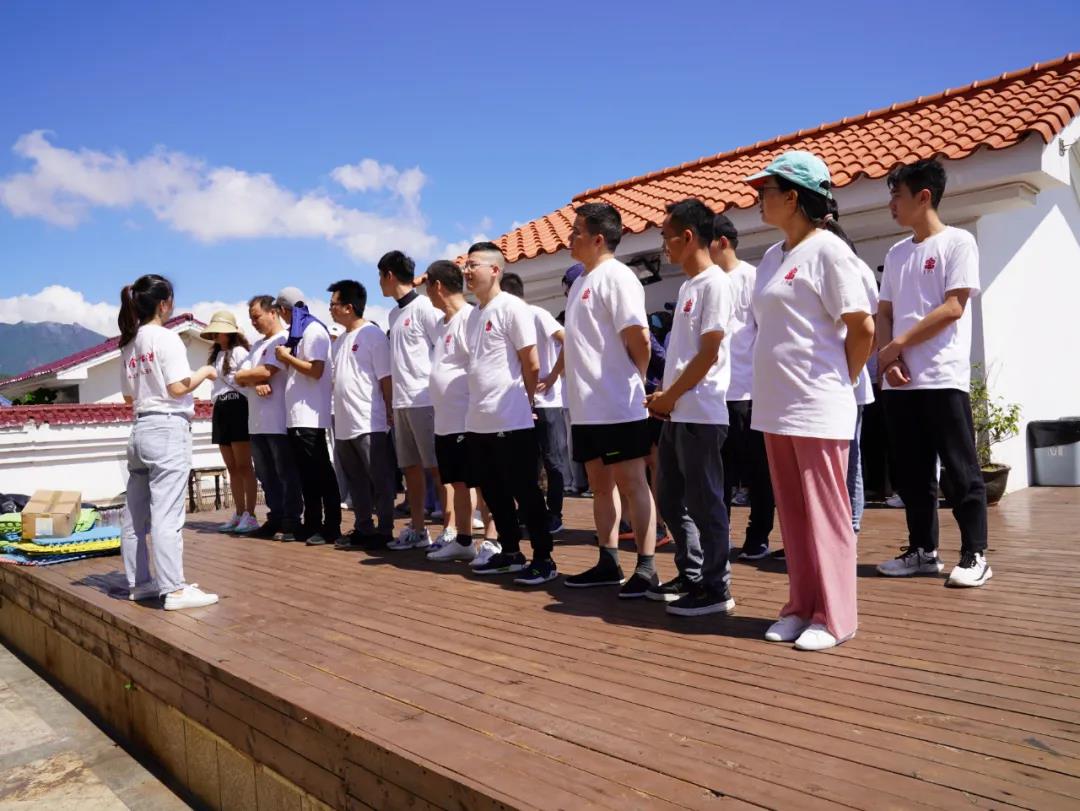 金沙古酒夏季户外团建活动