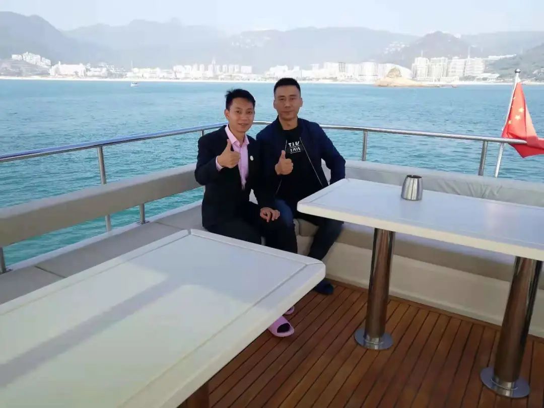 金沙古酒销售斗士—胡勇