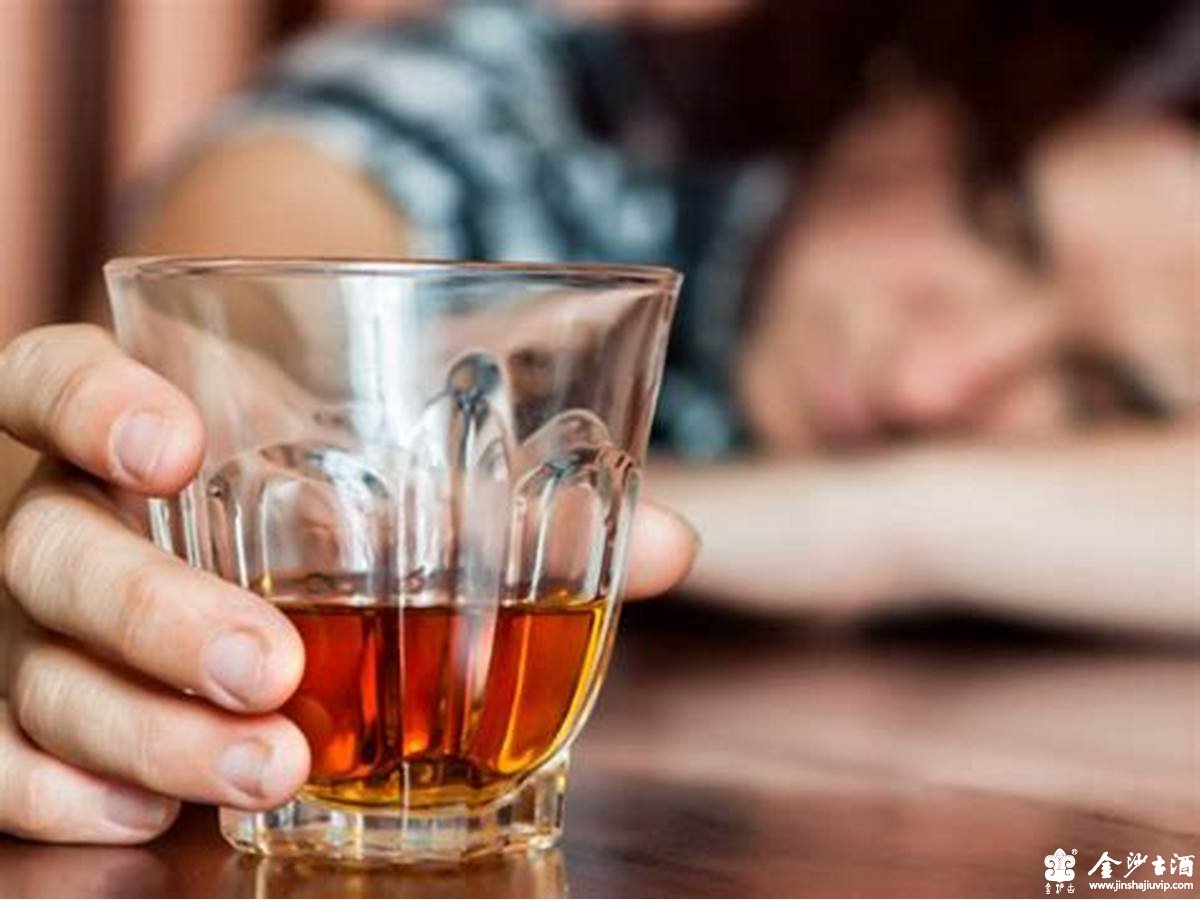 饮酒常识|喝多了酒怎样避免宿醉？