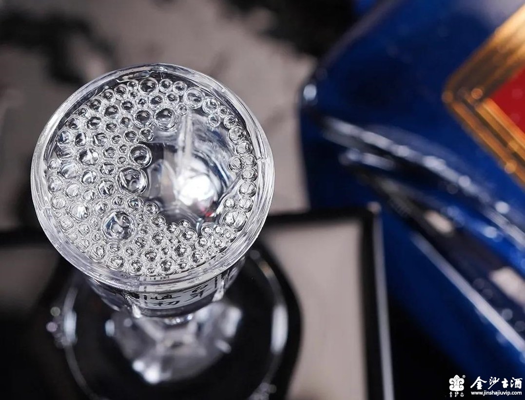 酱香型白酒是不是越黄越好，酱香型白酒发黄的误区